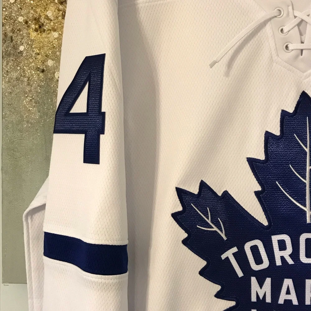 Auston Matthews Maple Leafs NHL Jersey (NWT) - Picture 6 of 11